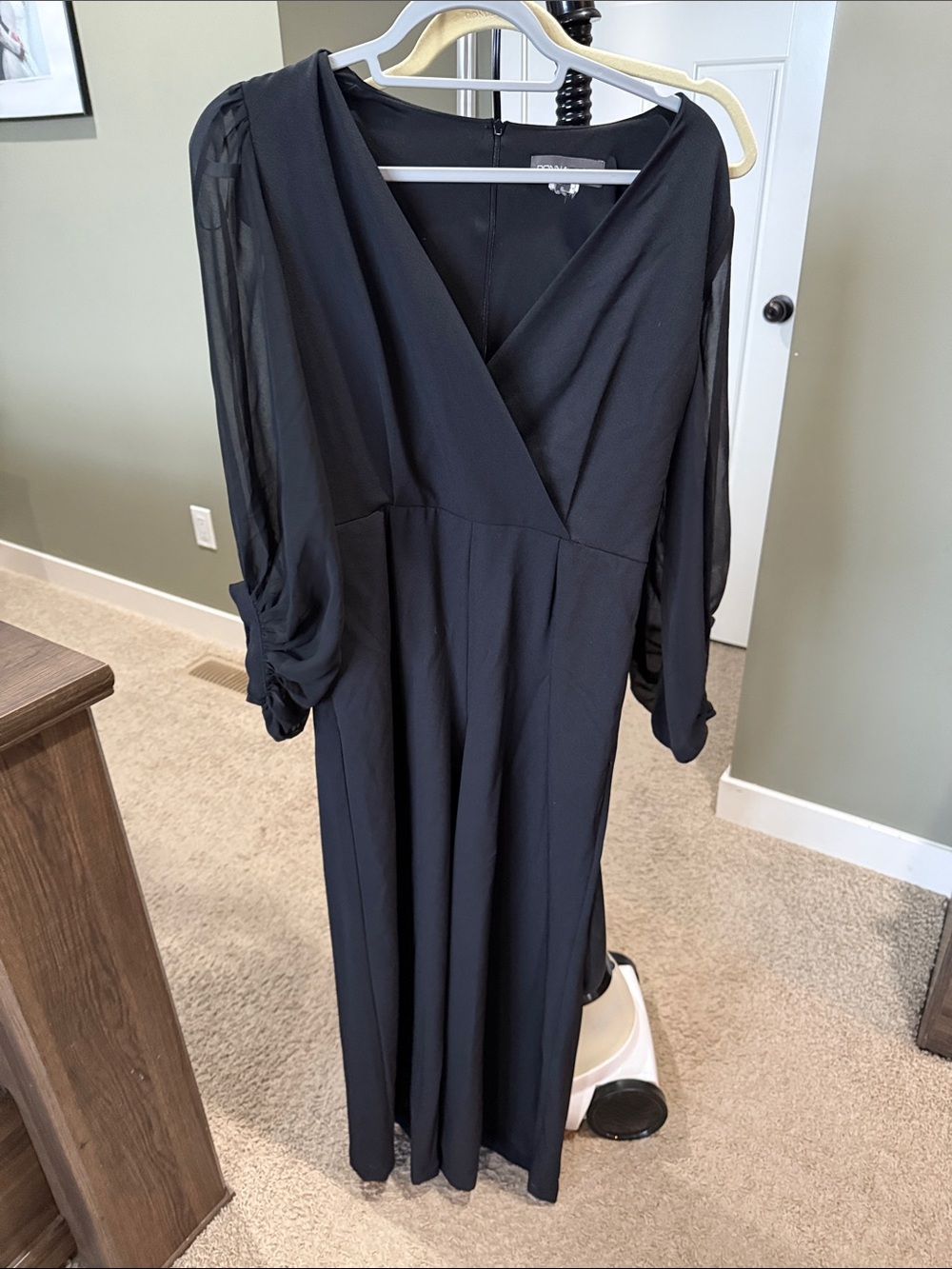 Donna Ricco Black Long Sleeve Jumpsuit